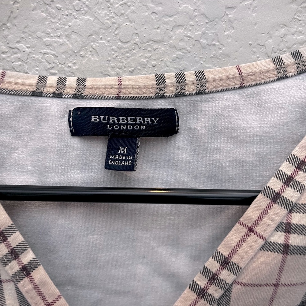 Vintage Burberry Plaid Crop Top 3/4 Sleeve Stretch Size M Fall Fashion 2000s Y2K - Picture 2 of 3